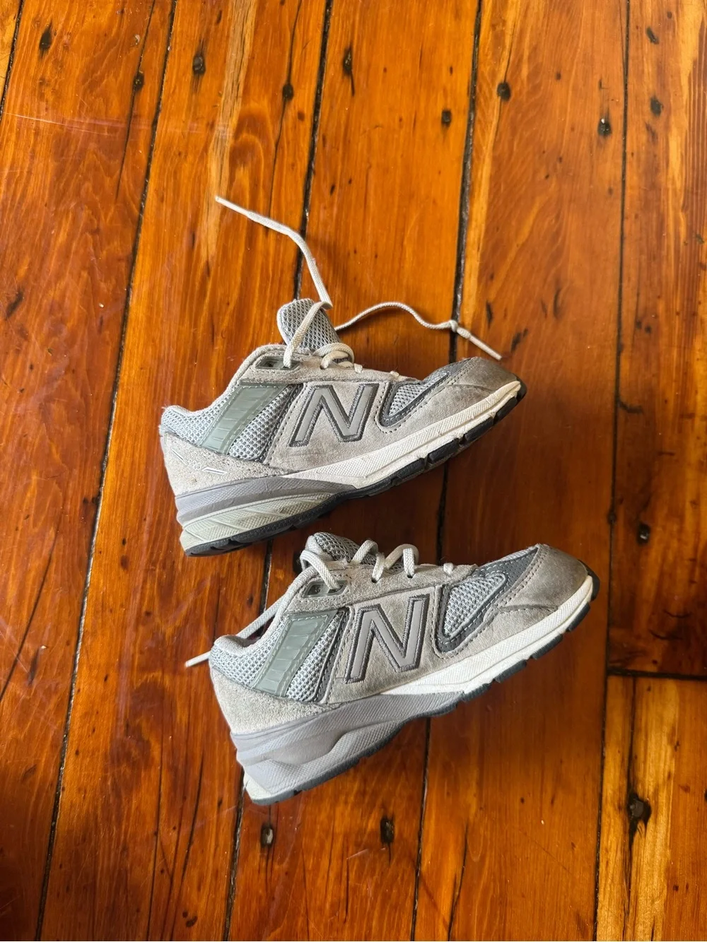 New Balance light gray